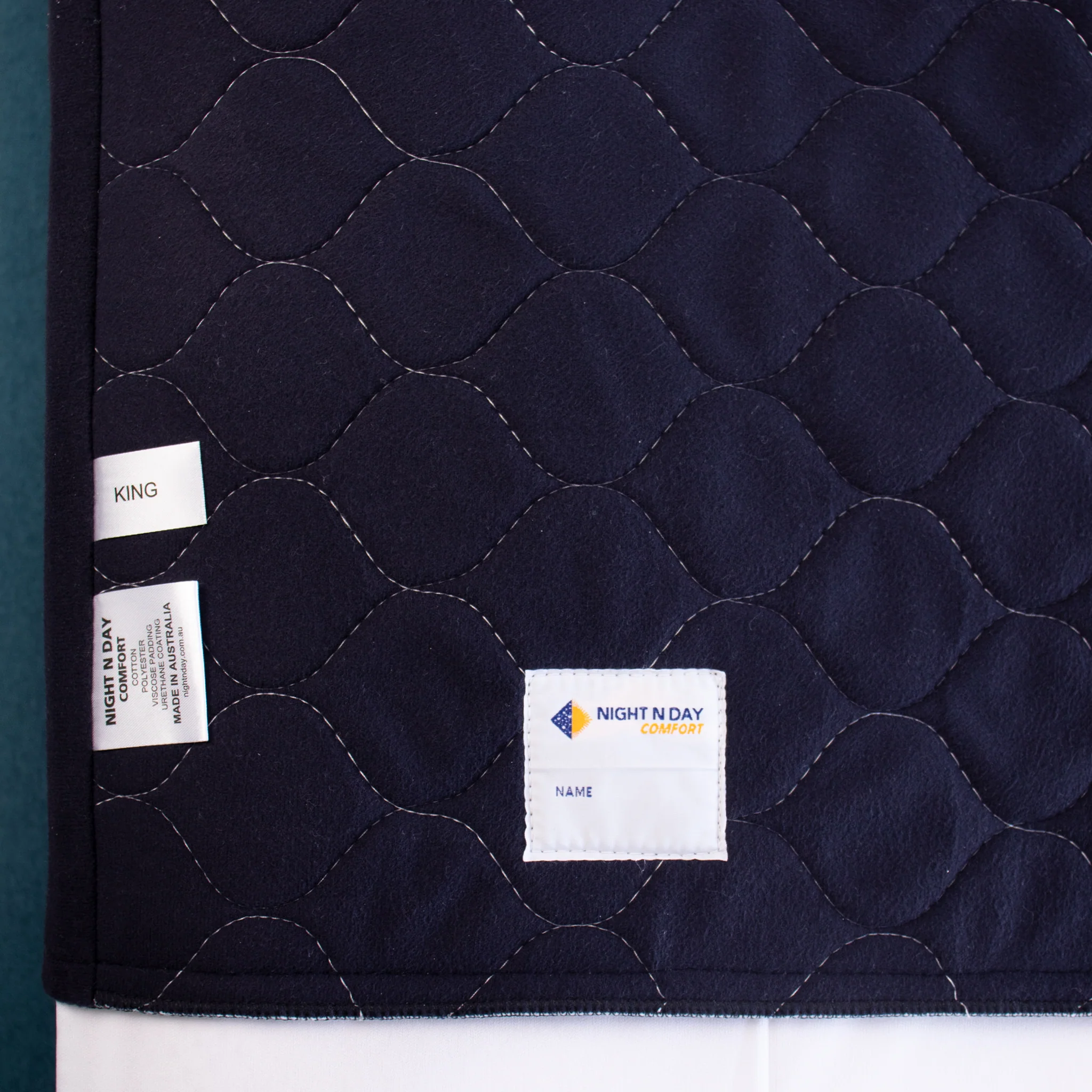 Waterproof & Absorbent Bed Pad with Wings - Image 5